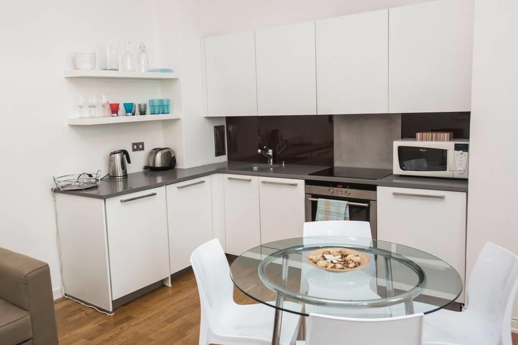 Quiet Apartment With Balcony Charles Bridge Prag Exterior foto